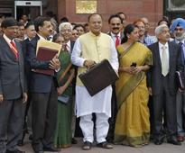 Twitter Abuzz about Budget with 1 lakh Tweets; Sardar Patel Statue, IITs and IIMs Discussed
